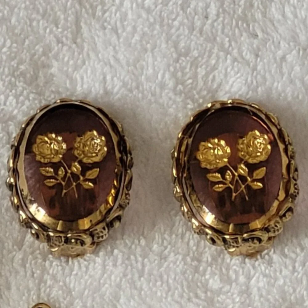 Whiting & Davis Floral Collection - Picture 3 of 5